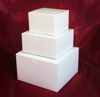 Gift Tower Boxes - Set of 3 / Medium