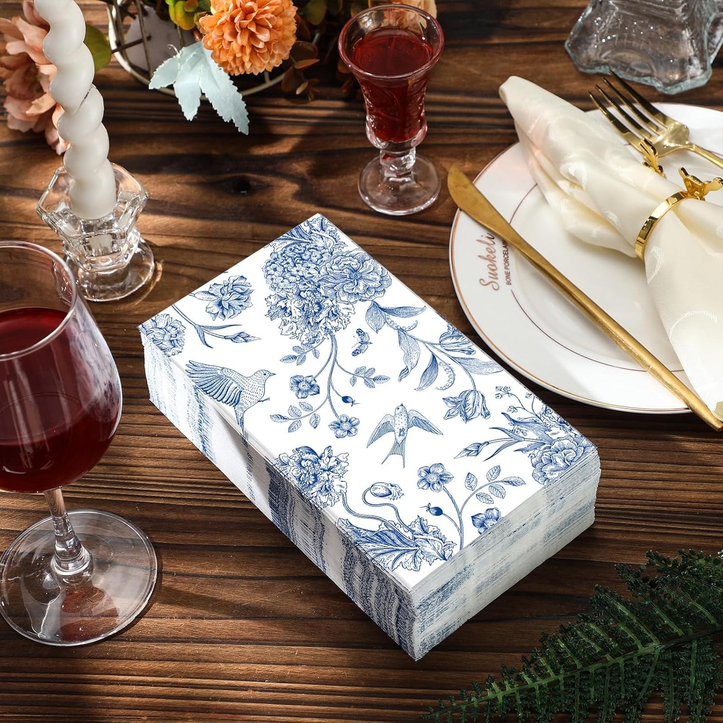 Blue and White Floral Dinner Napkins with Birds / 50 Napkins